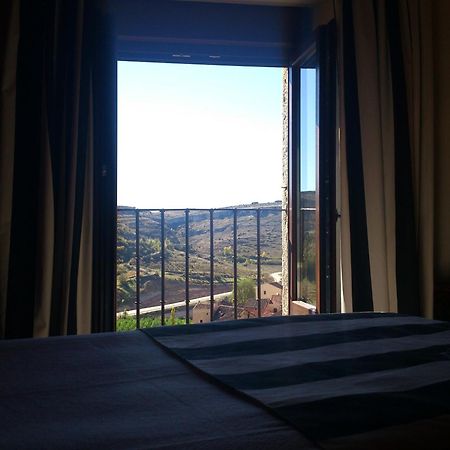 Hotel-Hospederia Los Templarios سيبولْفيذا المظهر الخارجي الصورة